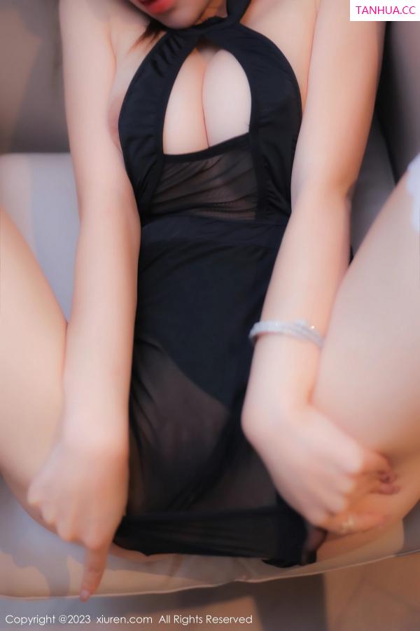 萌汉药baby  [XiuRen]高清写真图 2023.03.27 No.6479 萌汉药baby 丝袜美腿第49张图片